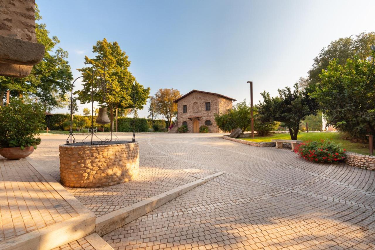 Antico Borgo Molino 7cento Vicino Ai Giardini Di Ninfa *